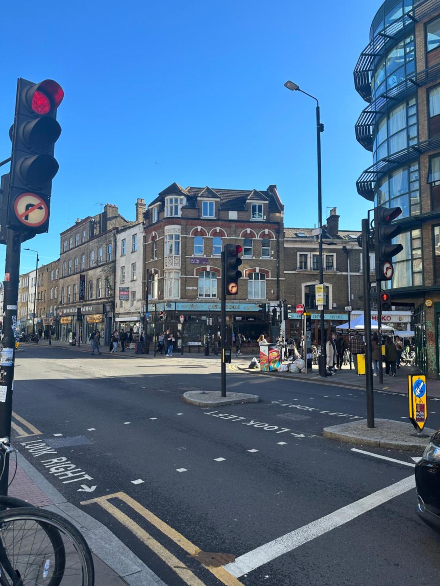 Liverpool Street Blue Bedroom 伦敦 外观 照片